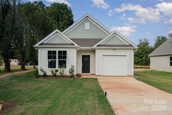 694 BROWN ST, LEXINGTON, NC 27292 - Image 1