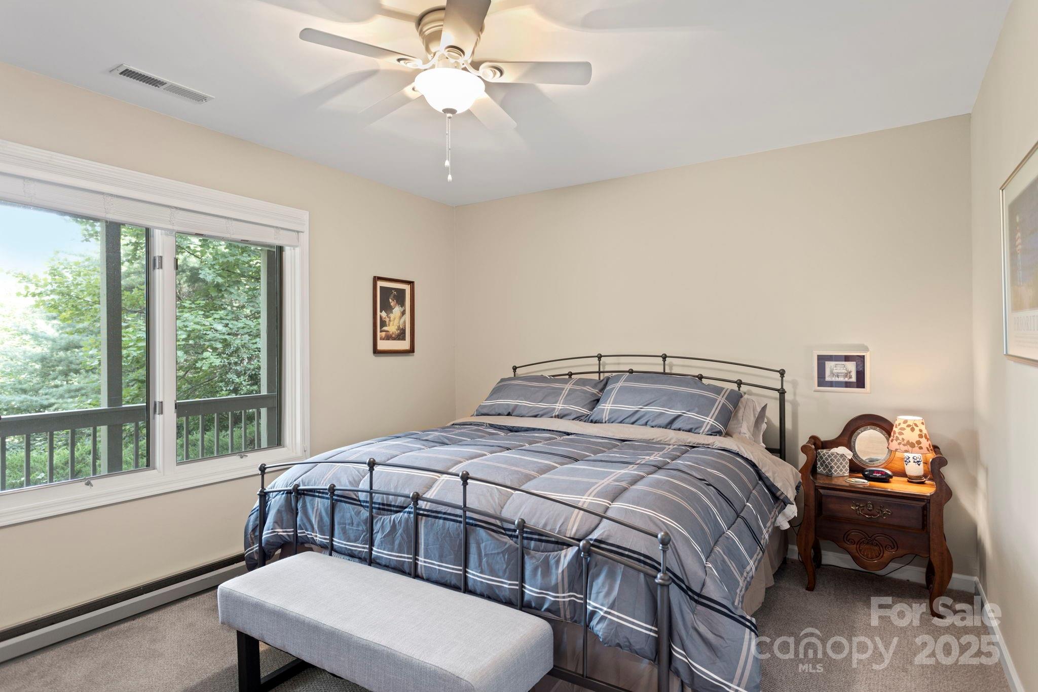 Flat Rock, North Carolina, 28731, United States, 3 Bedrooms Bedrooms, ,3 BathroomsBathrooms,Residential,Active,1989787