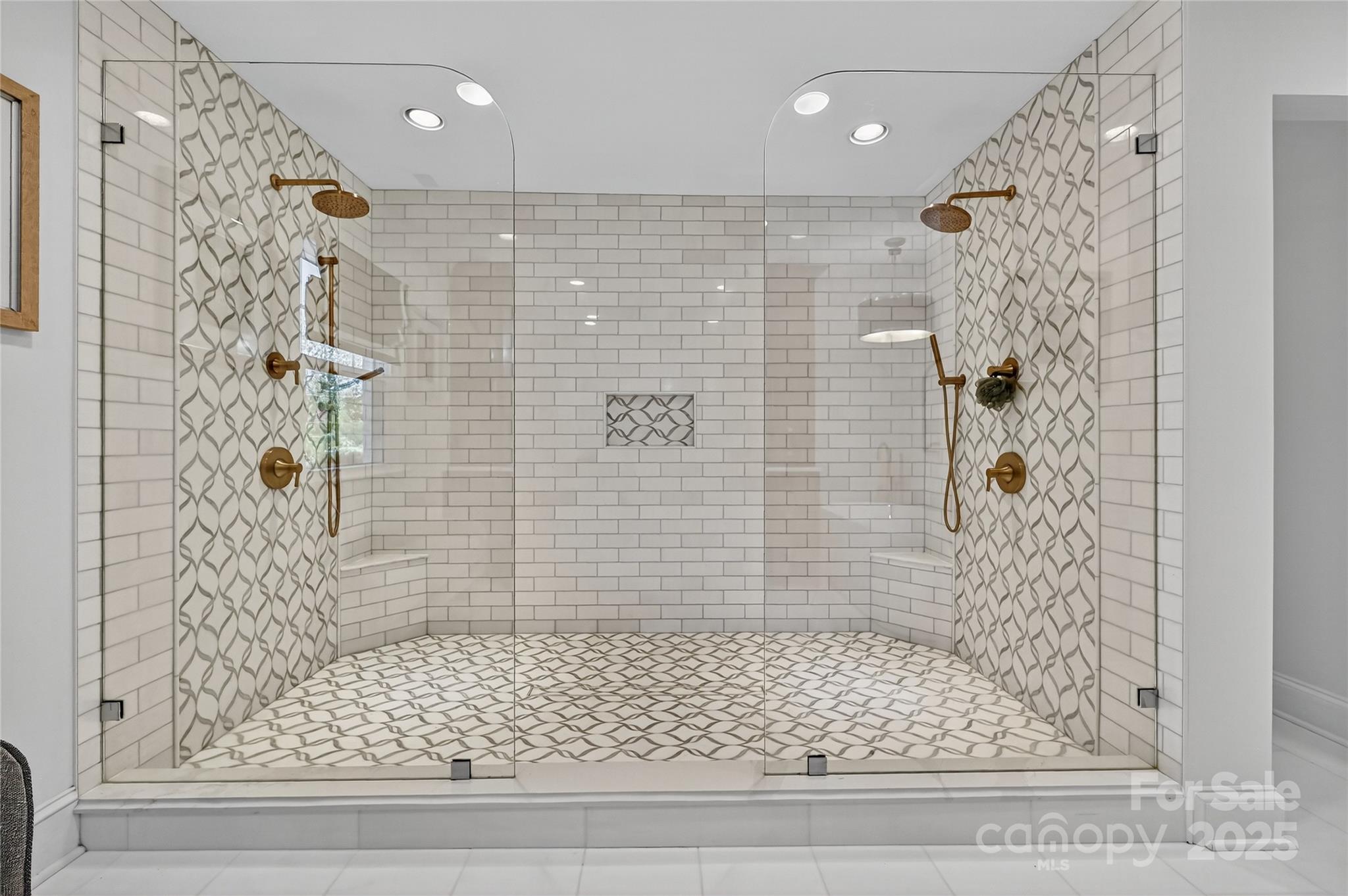 Charlotte, North Carolina, 28277, United States, 6 Bedrooms Bedrooms, ,5 BathroomsBathrooms,Residential,Active,1992626