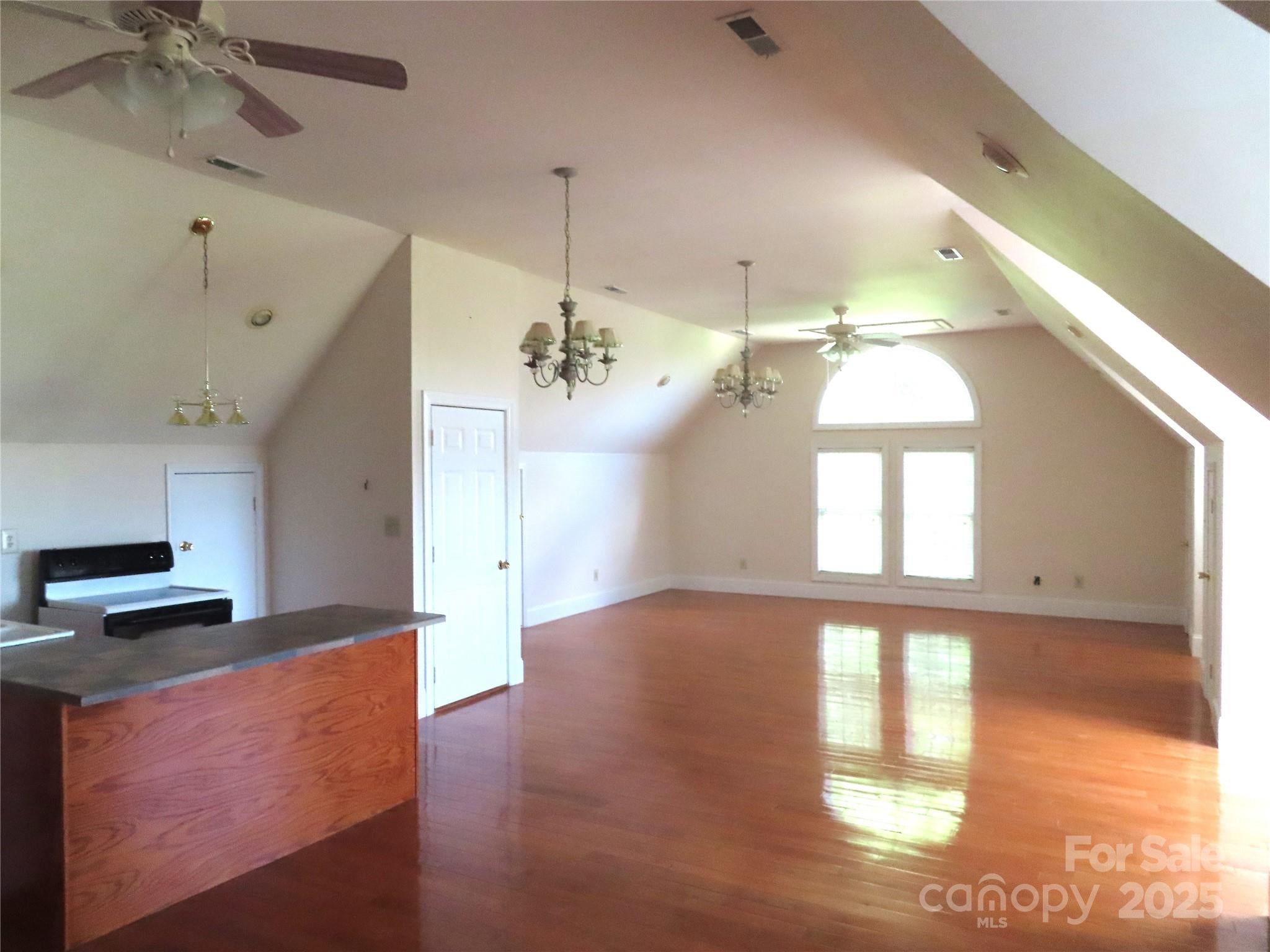 York, South Carolina, 29745, United States, ,5 BathroomsBathrooms,Residential,Active,1798121