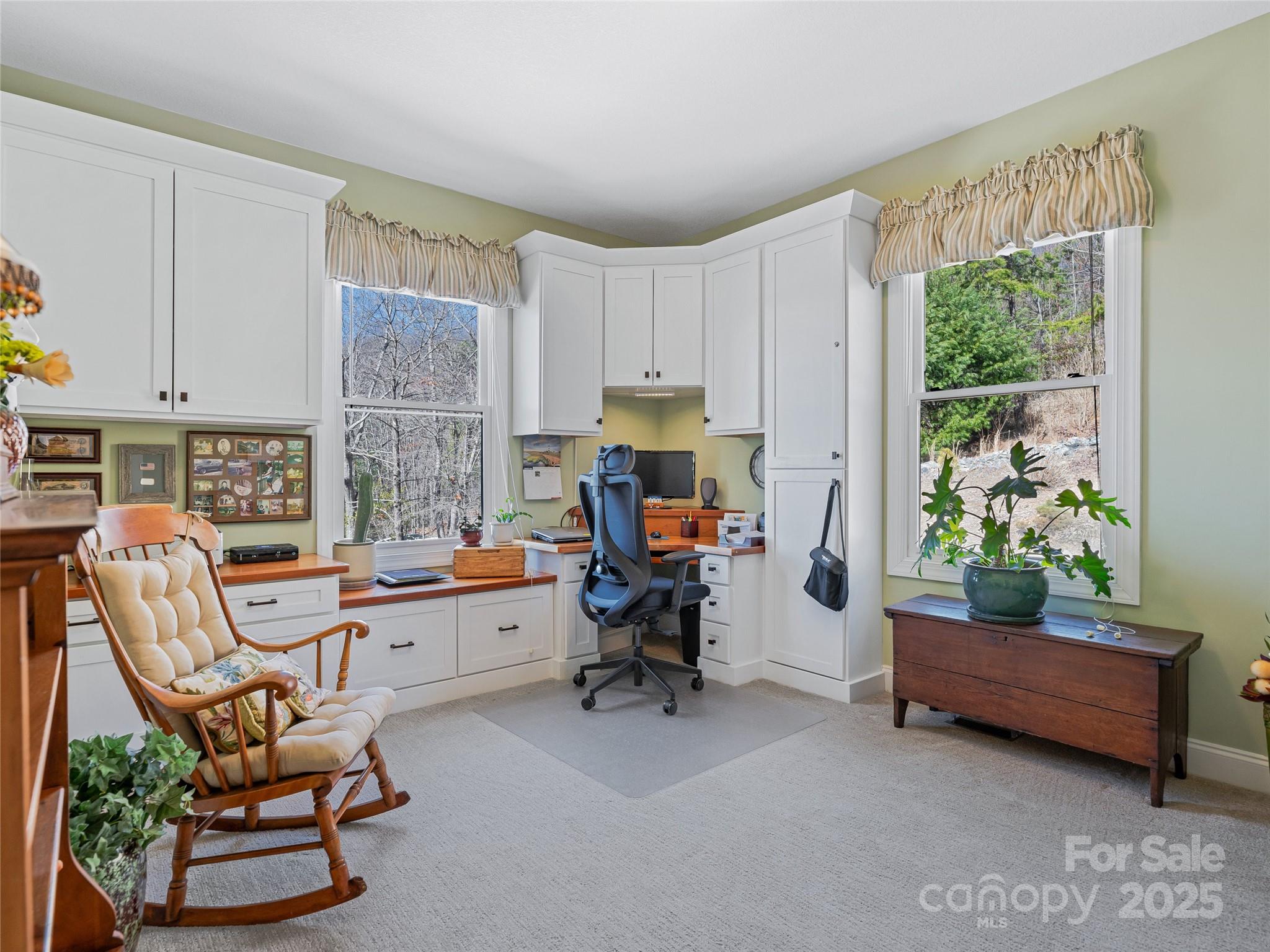 Zirconia, North Carolina, 28790, United States, 3 Bedrooms Bedrooms, ,3 BathroomsBathrooms,Residential,Active,1756946