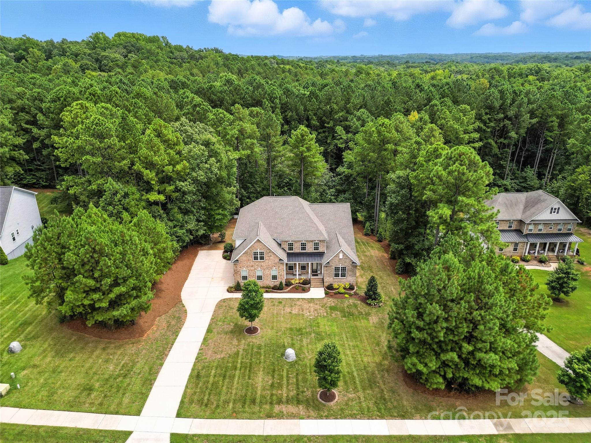 Huntersville, North Carolina, 28078, United States, 4 Bedrooms Bedrooms, ,4 BathroomsBathrooms,Residential,Active,1914595