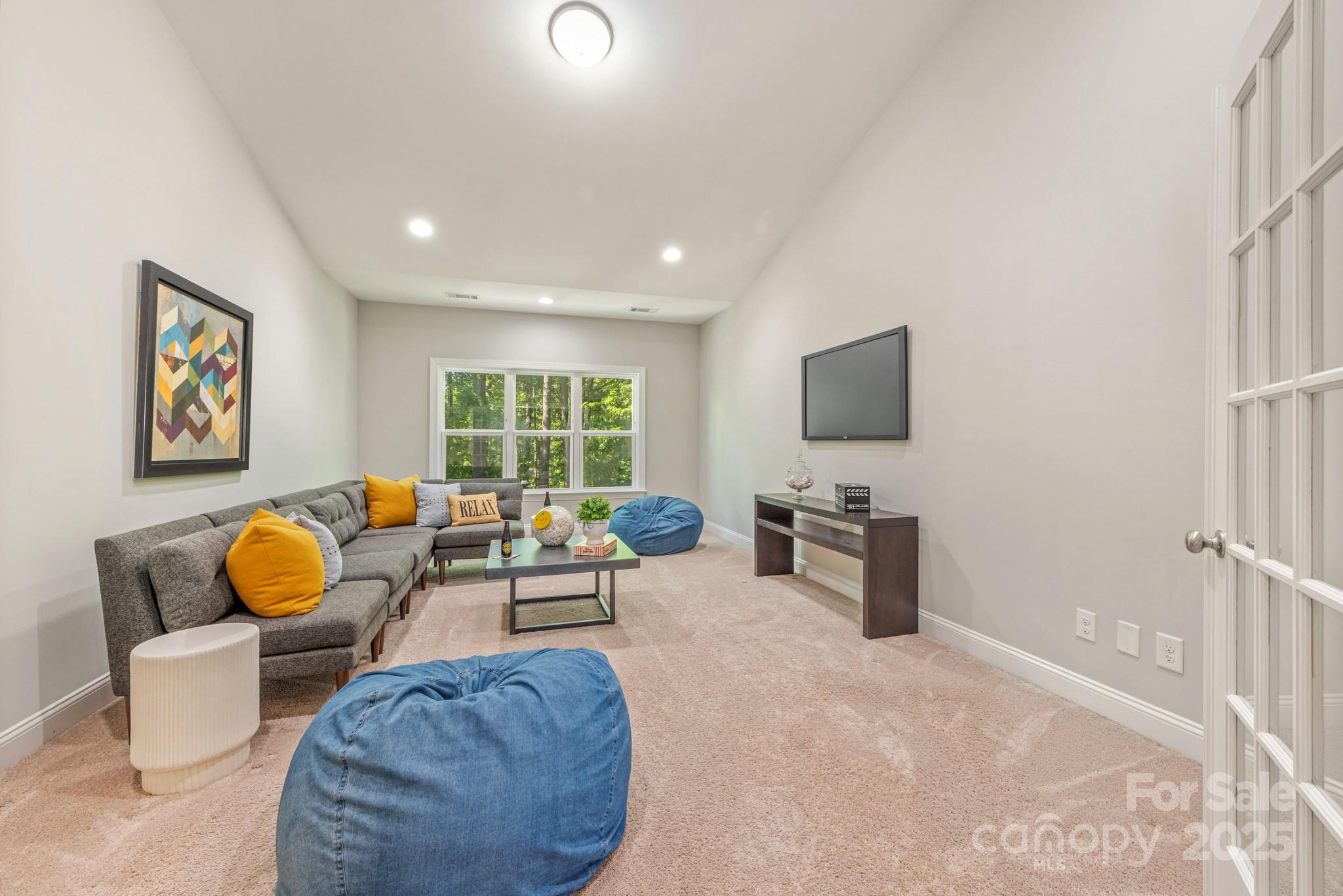 Belmont, North Carolina, 28012, United States, ,5 BathroomsBathrooms,Residential,Active,1790205