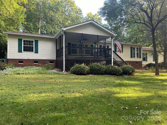 215 VALLEY VIEW DR, CLOVER, SC 29710 - Image 1