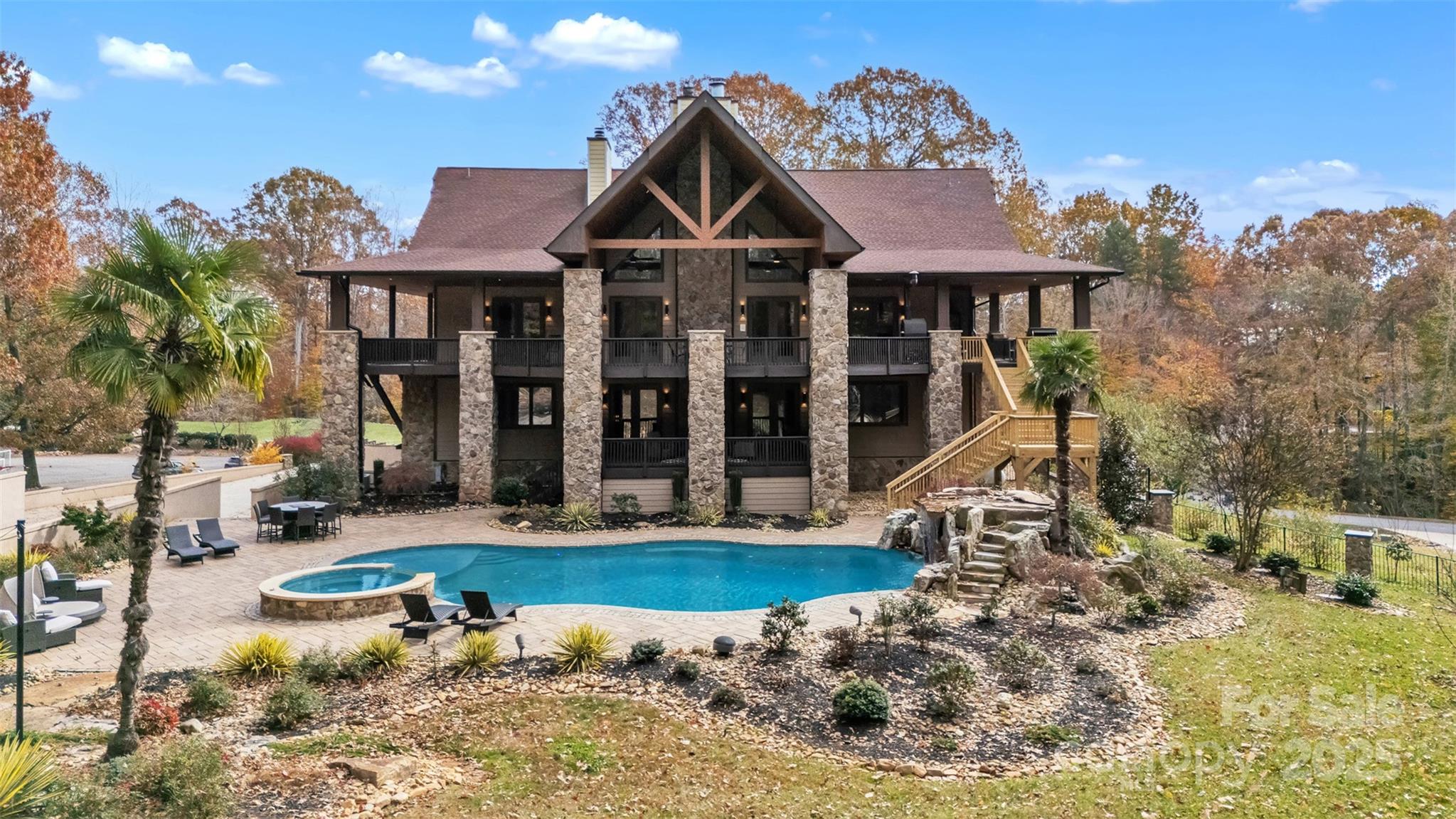 Catawba, North Carolina, 28609, United States, 4 Bedrooms Bedrooms, ,5 BathroomsBathrooms,Residential,Active,1993629