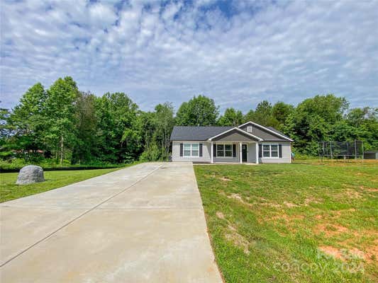 250 LOCHSHIRE LN, WOODLEAF, NC 27054 - Image 1