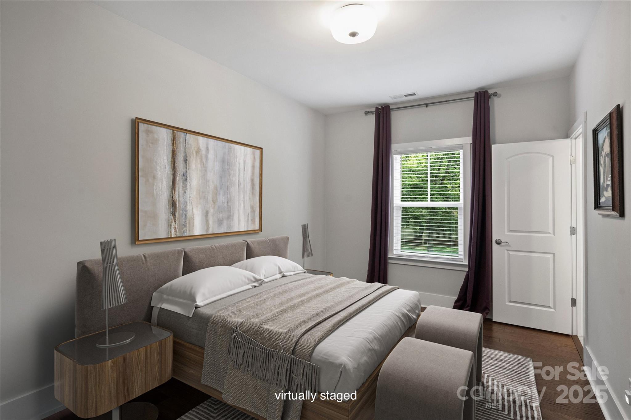 Charlotte, North Carolina, 28205, United States, 4 Bedrooms Bedrooms, ,4 BathroomsBathrooms,Residential,Active,1934773