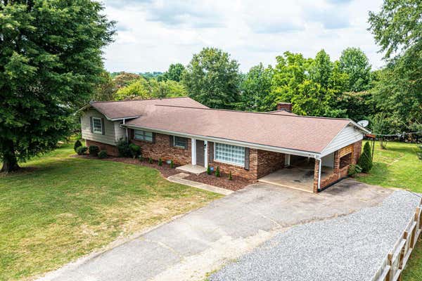 625 29TH AVE NE, HICKORY, NC 28601 - Image 1