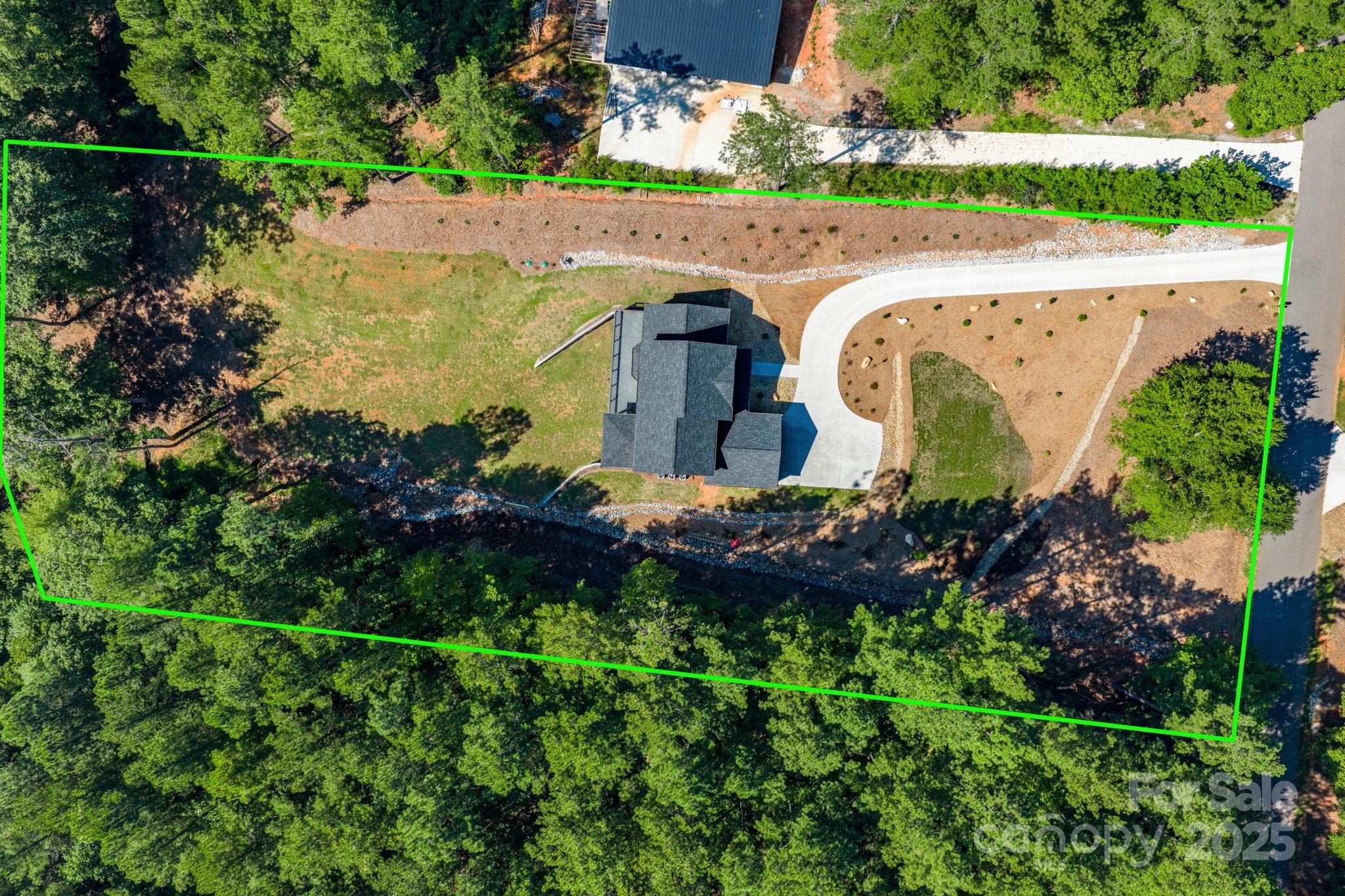 Connelly Springs, North Carolina, 28612, United States, 5 Bedrooms Bedrooms, ,5 BathroomsBathrooms,Residential,Active,1945070