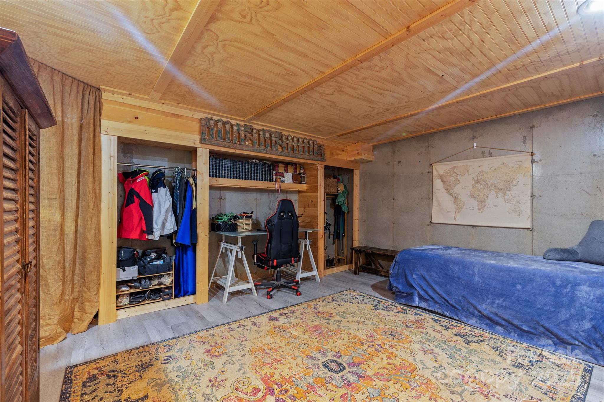 Mill Spring, North Carolina, 28756, United States, 2 Bedrooms Bedrooms, ,3 BathroomsBathrooms,Residential,Active,1945864