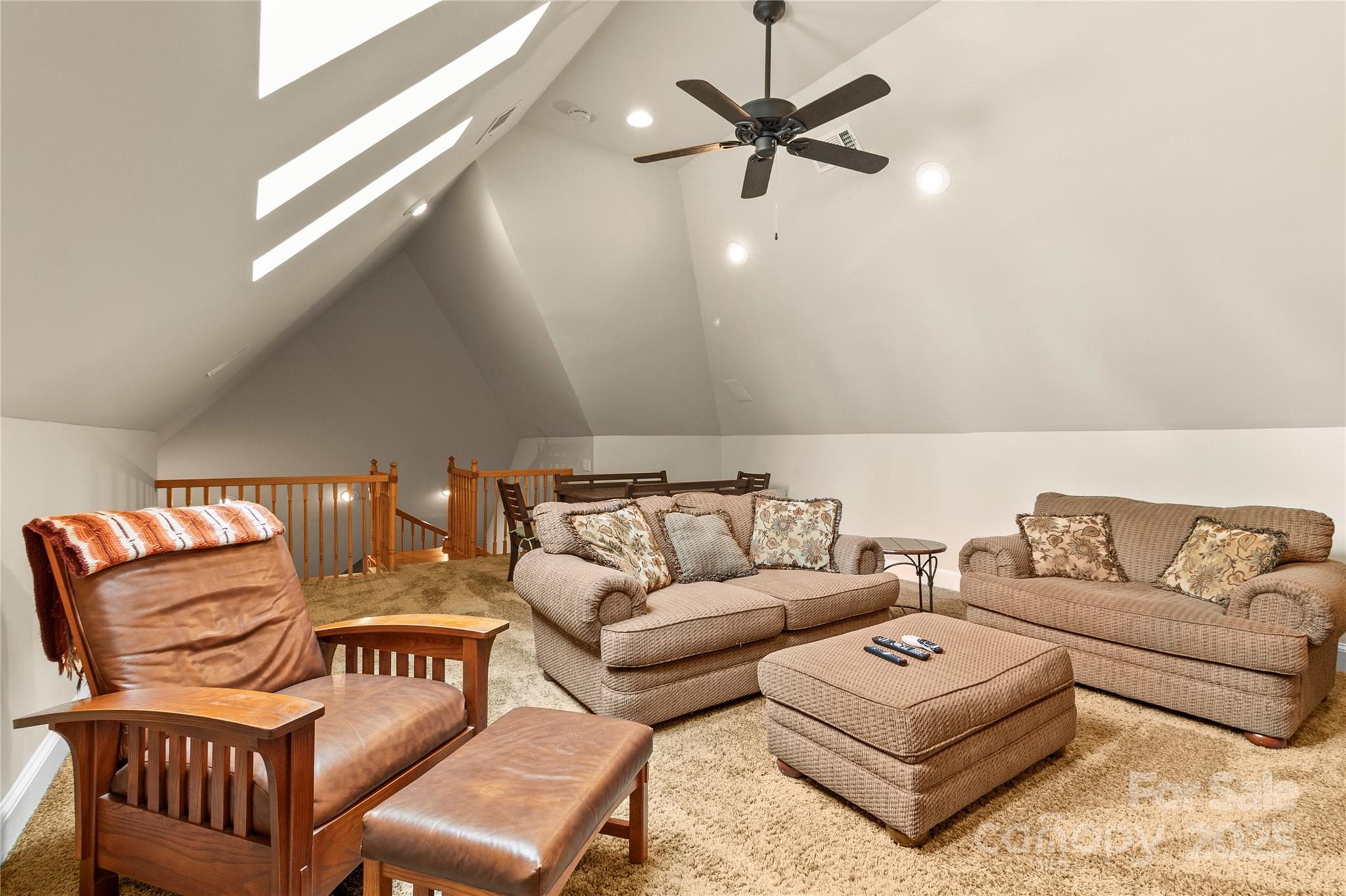 Cornelius, North Carolina, 28031, United States, 4 Bedrooms Bedrooms, ,7 BathroomsBathrooms,Residential,Active,1762837