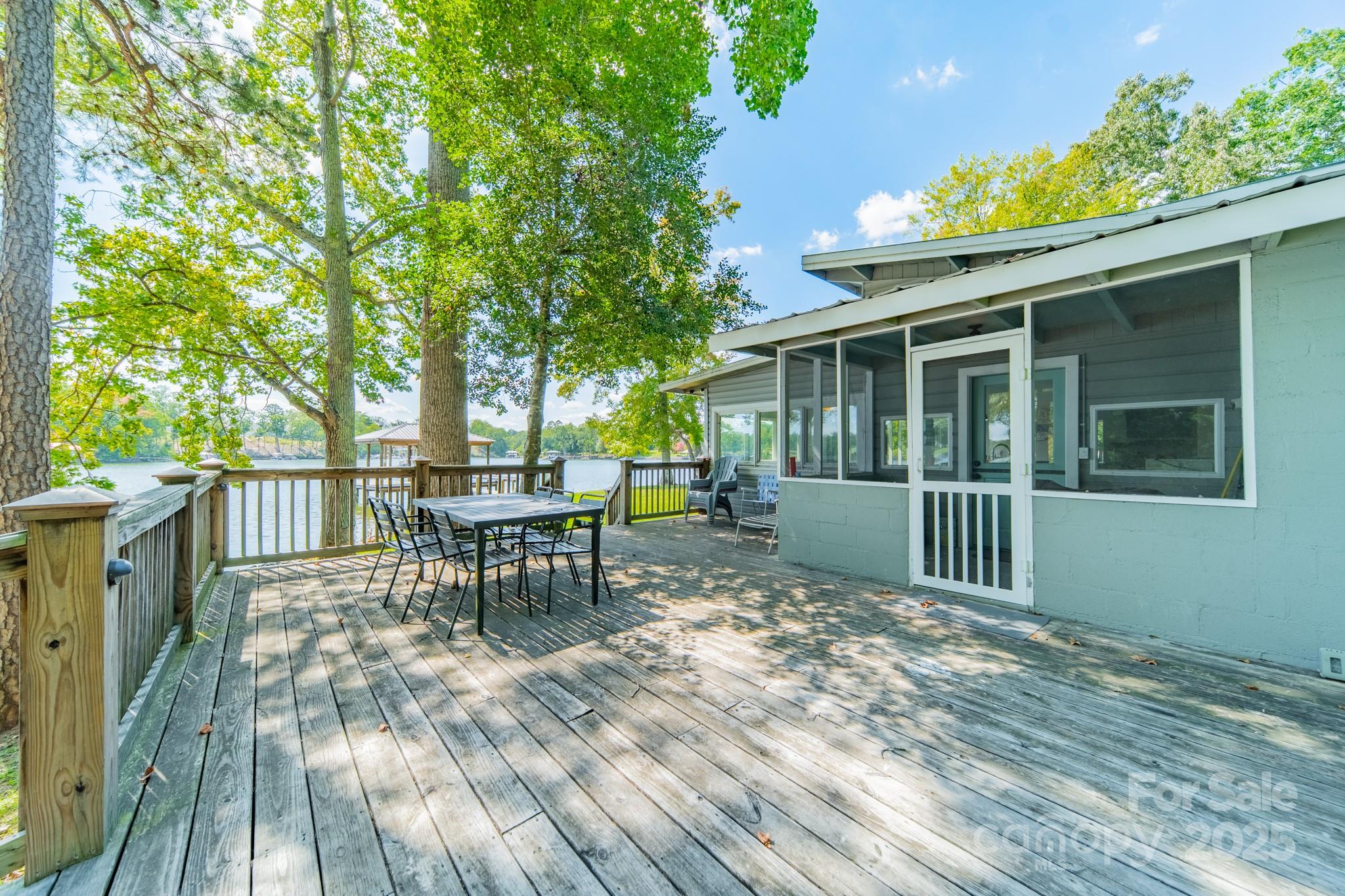 Clover, South Carolina, 29710, United States, 2 Bedrooms Bedrooms, ,2 BathroomsBathrooms,Residential,Active,1929445