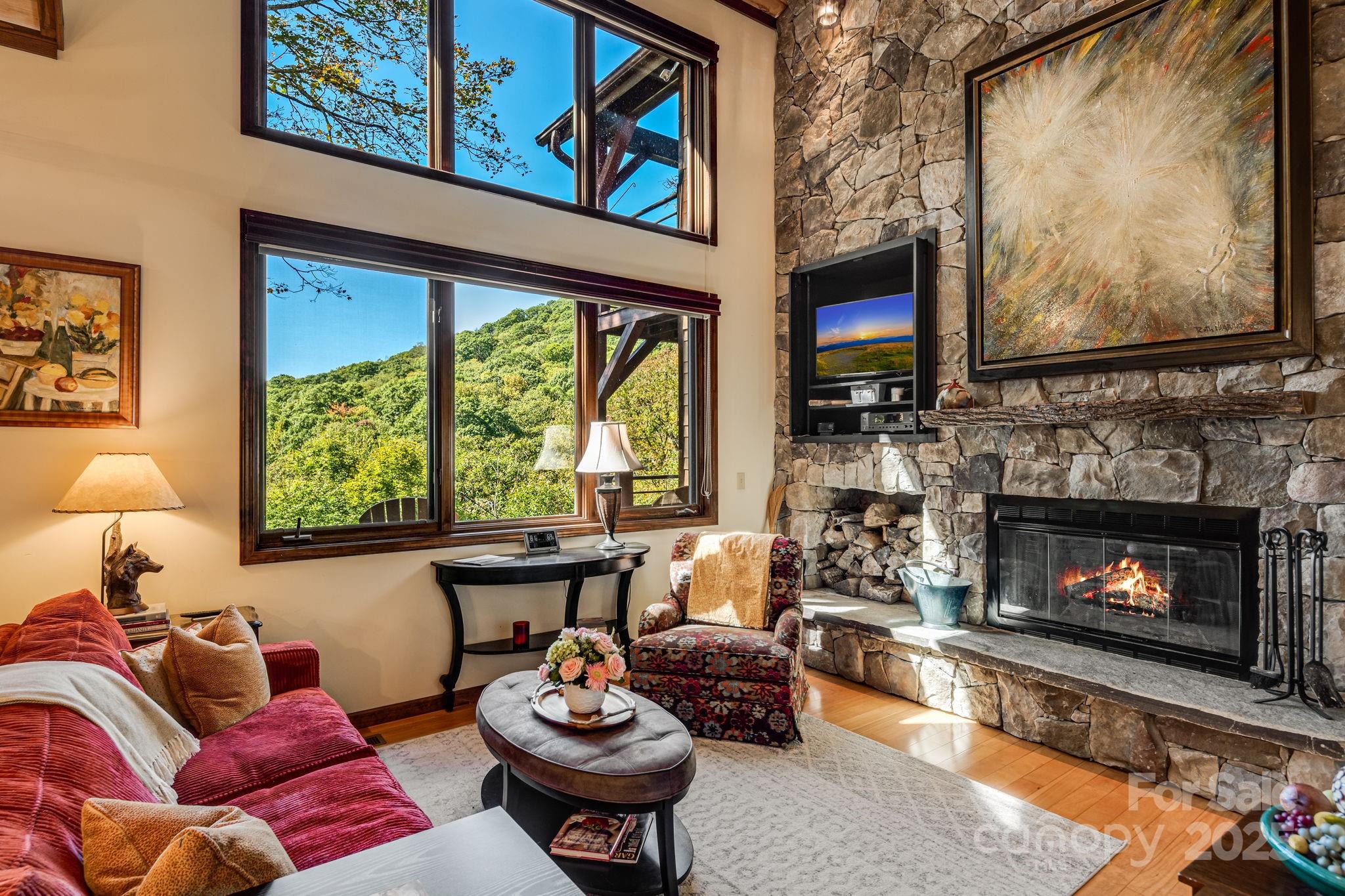 Mars Hill, North Carolina, 28754, United States, 4 Bedrooms Bedrooms, ,4 BathroomsBathrooms,Residential,Active,1960160