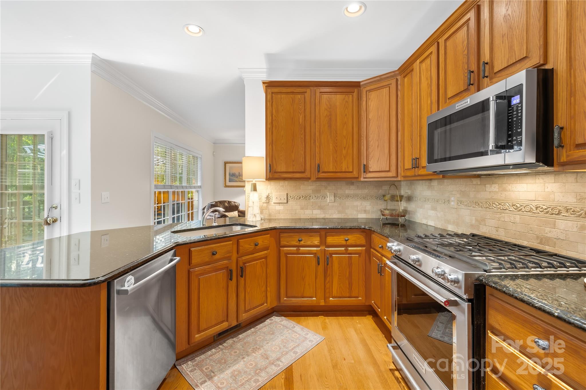 Cornelius, North Carolina, 28031, United States, 5 Bedrooms Bedrooms, ,5 BathroomsBathrooms,Residential,Active,1900204