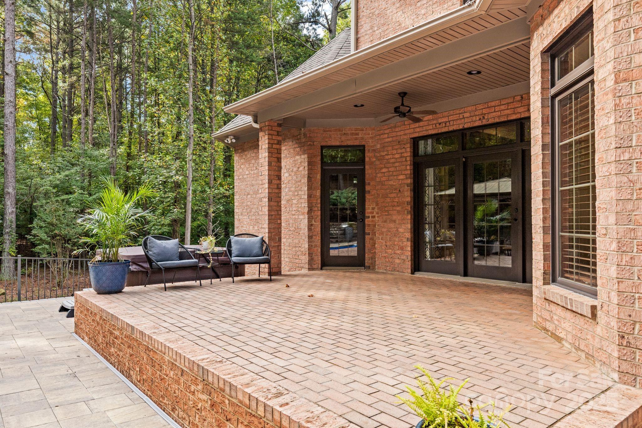 Mooresville, North Carolina, 28117, United States, 4 Bedrooms Bedrooms, ,4 BathroomsBathrooms,Residential,Active,1953647