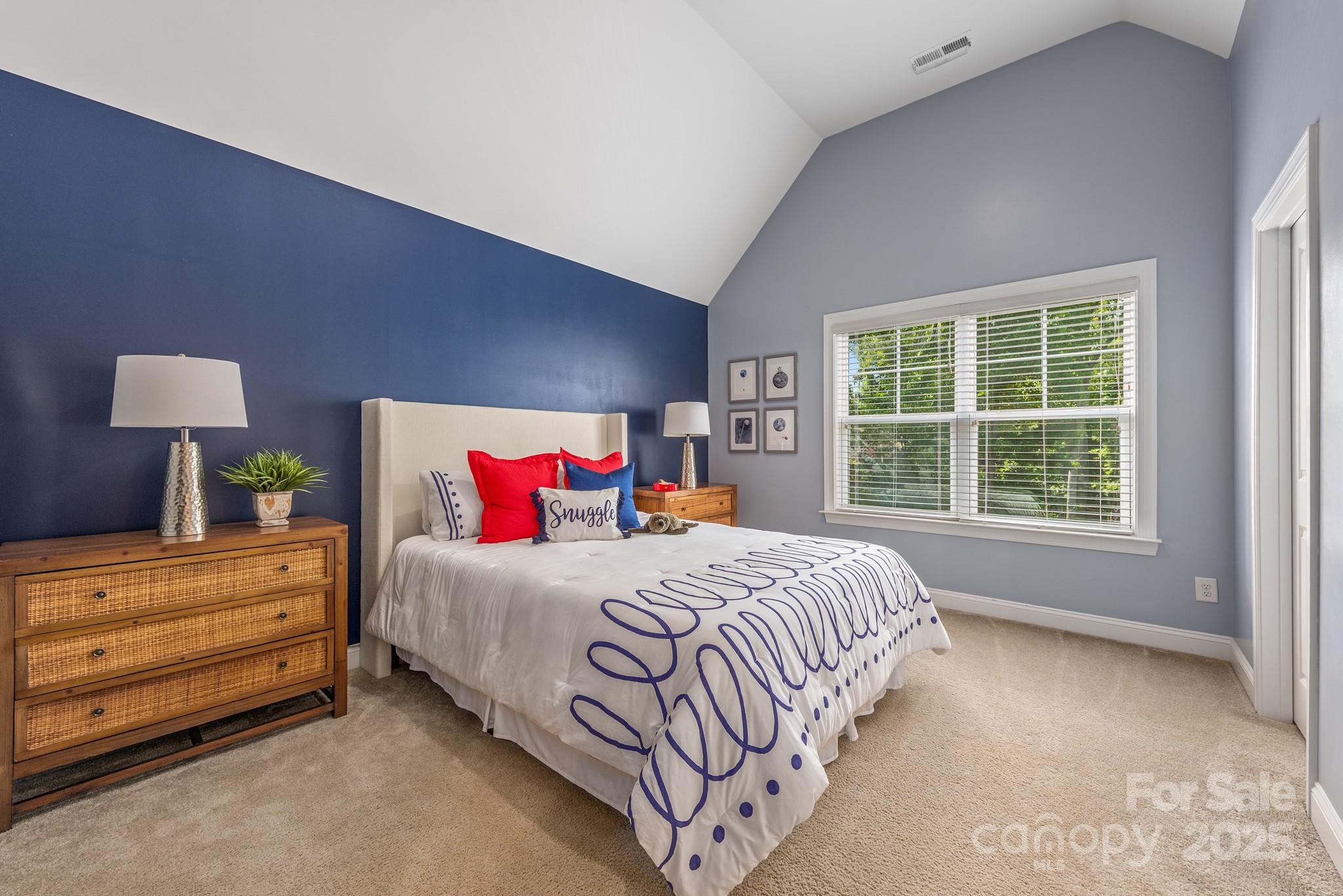 Belmont, North Carolina, 28012, United States, 4 Bedrooms Bedrooms, ,4 BathroomsBathrooms,Residential,Active,1852772