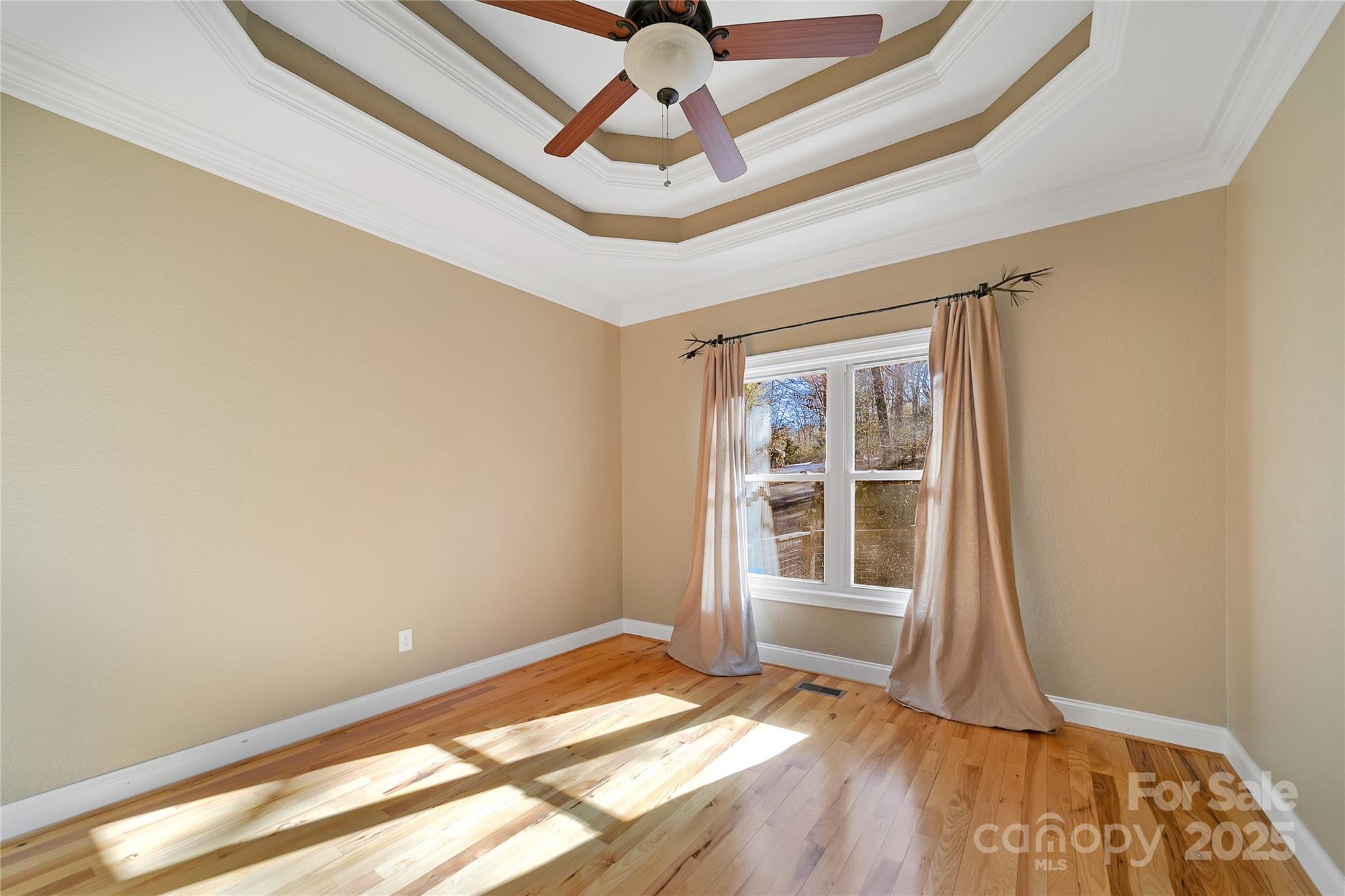 Brevard, North Carolina, 28712, United States, 4 Bedrooms Bedrooms, ,4 BathroomsBathrooms,Residential,Active,2006978