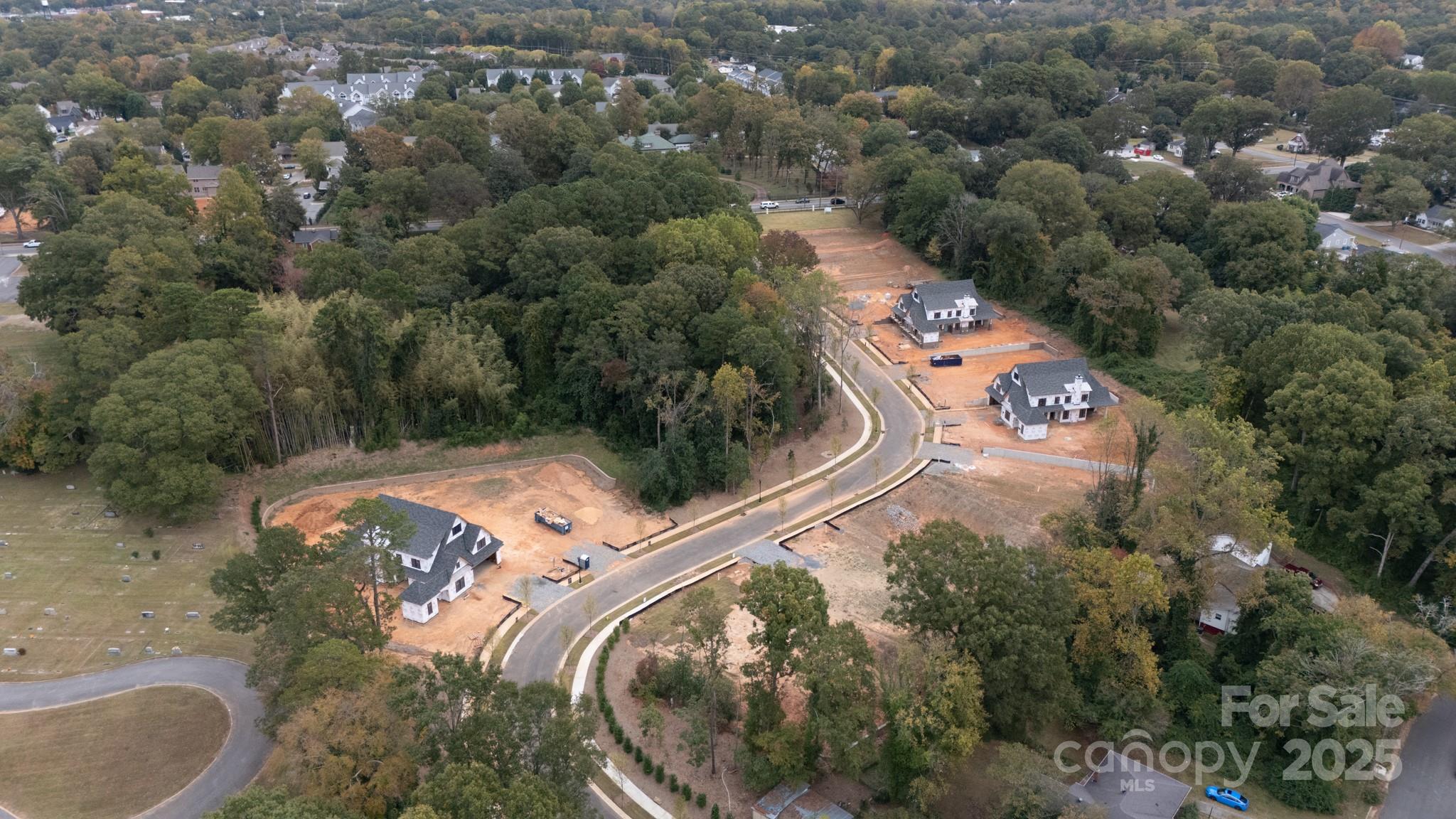 Belmont, North Carolina, 28012, United States, 4 Bedrooms Bedrooms, ,5 BathroomsBathrooms,Residential,Active,1992217