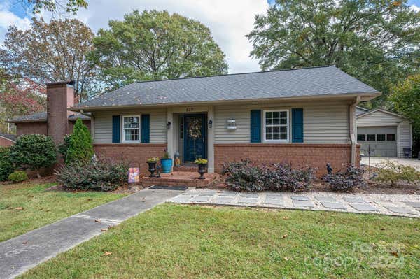 620 N OAK ST, LINCOLNTON, NC 28092 - Image 1