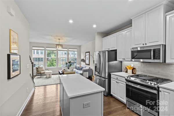 325 MUSIC HALL WAY, CHARLOTTE, NC 28203 - Image 1