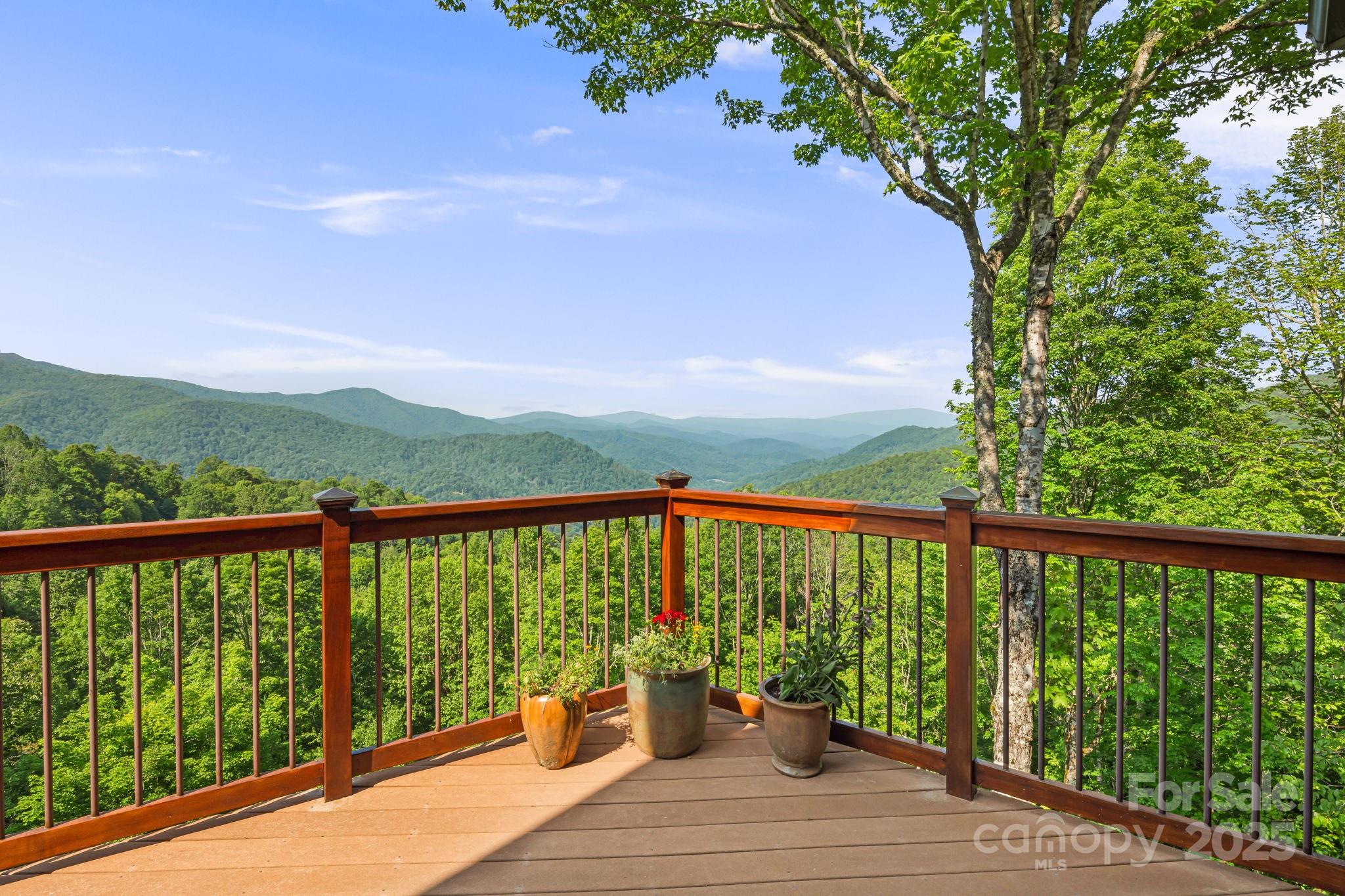 Mars Hill, North Carolina, 28754, United States, 4 Bedrooms Bedrooms, ,6 BathroomsBathrooms,Residential,Active,1996266