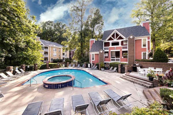 2502 CRANBROOK LN APT 3, CHARLOTTE, NC 28207 - Image 1