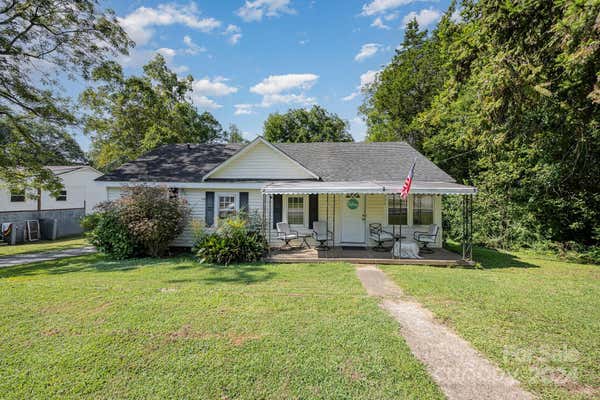 300 E ONEAL ST, GAFFNEY, SC 29340 - Image 1