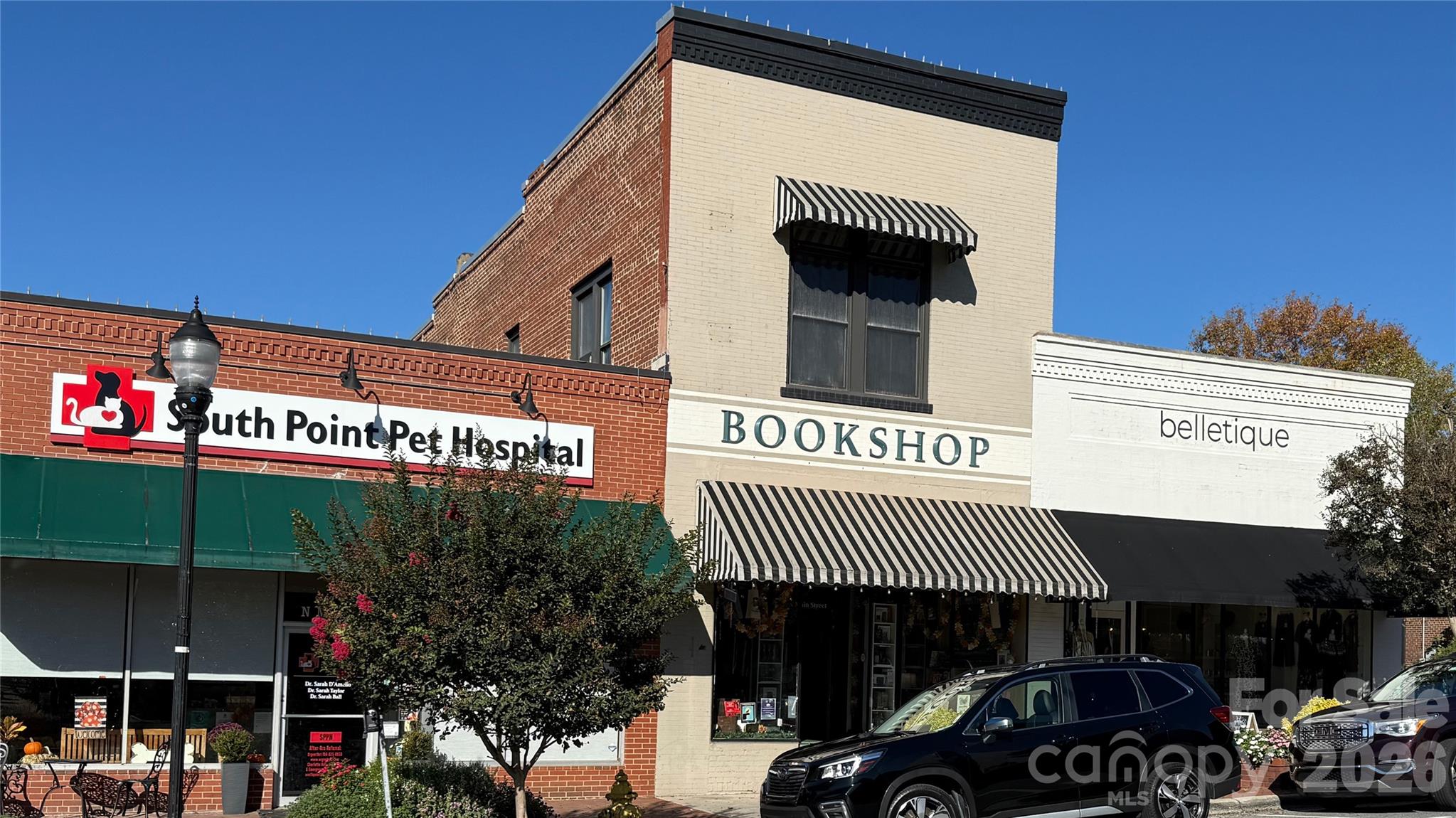 Belmont, North Carolina, 28012, United States, 5 Bedrooms Bedrooms, ,4 BathroomsBathrooms,Residential,Active,2011846