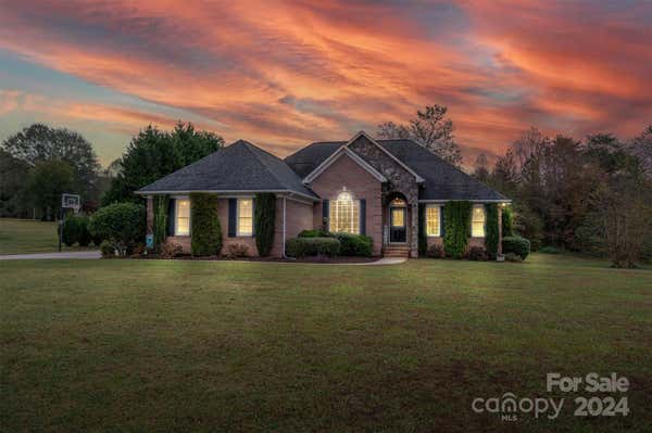 2513 BURTON ESTATES LN, LINCOLNTON, NC 28092 - Image 1