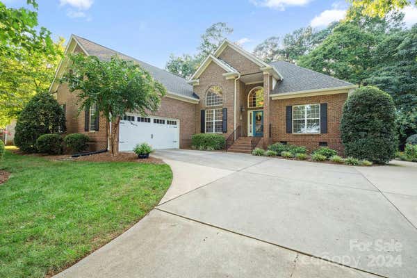 2575 PENNGATE DR, SHERRILLS FORD, NC 28673 - Image 1