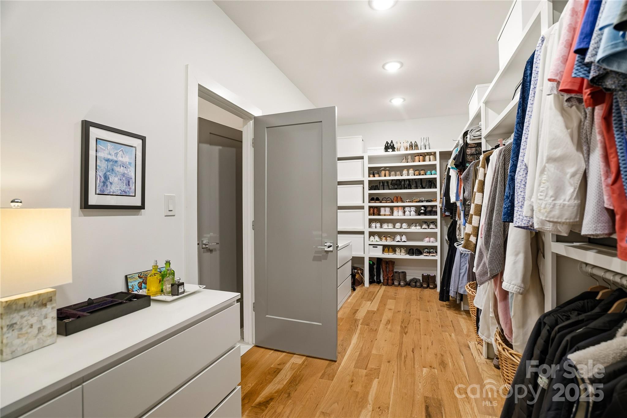 Mooresville, North Carolina, 28117, United States, 4 Bedrooms Bedrooms, ,3 BathroomsBathrooms,Residential,Active,2008010