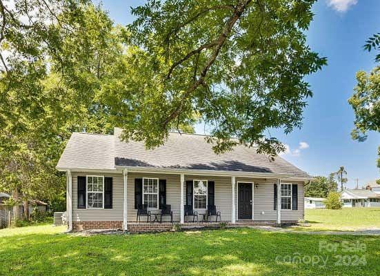 116 S ASHEBORO ST, LIBERTY, NC 27298 - Image 1