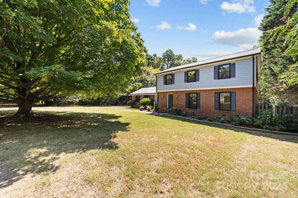 1060 CHURCHILL RD, DAVIDSON, NC 28036 - Image 1