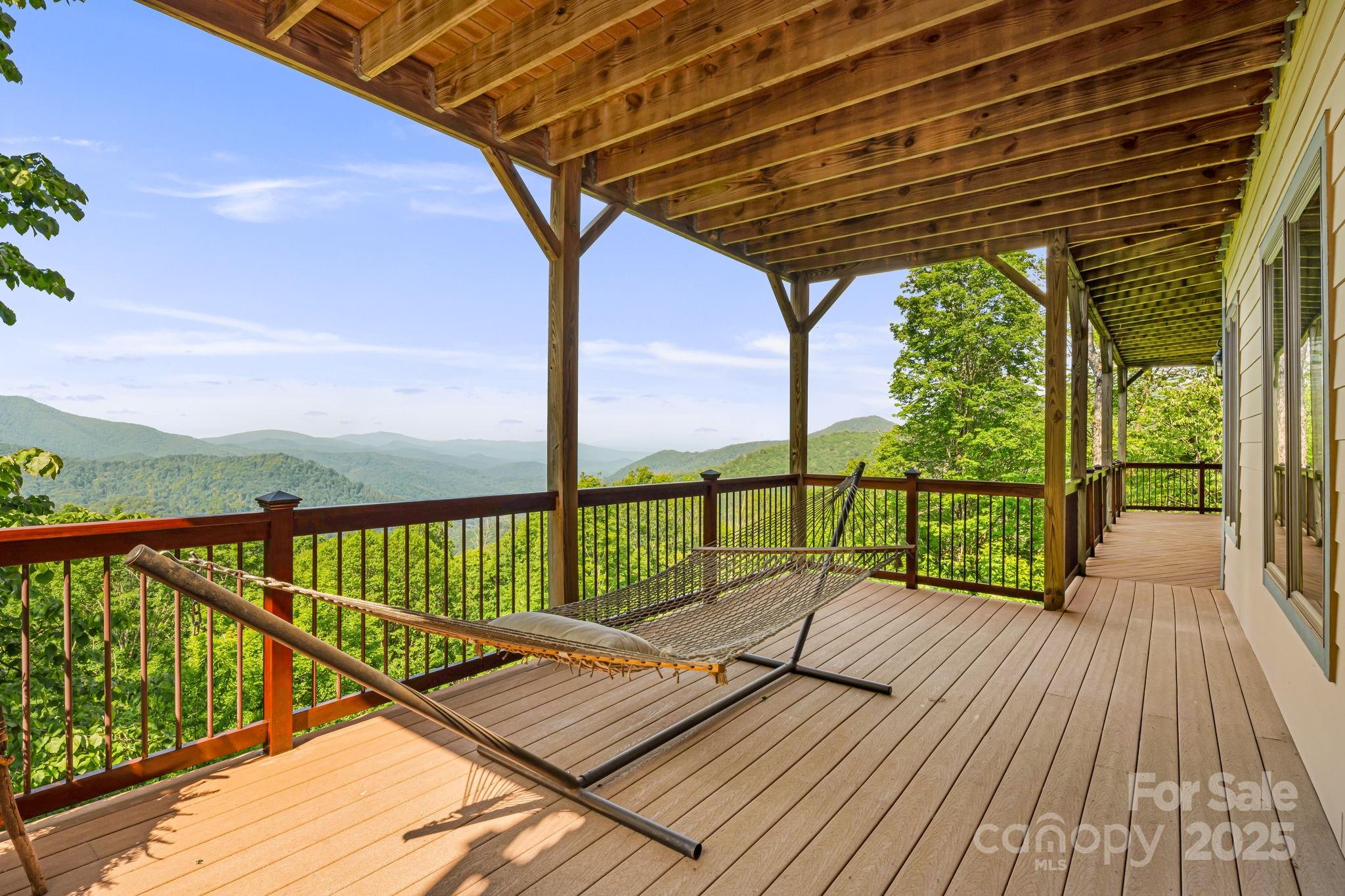 Mars Hill, North Carolina, 28754, United States, 4 Bedrooms Bedrooms, ,6 BathroomsBathrooms,Residential,Active,1996266