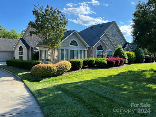 727 LEDGESTONE CT, TEGA CAY, SC 29708 - Image 1