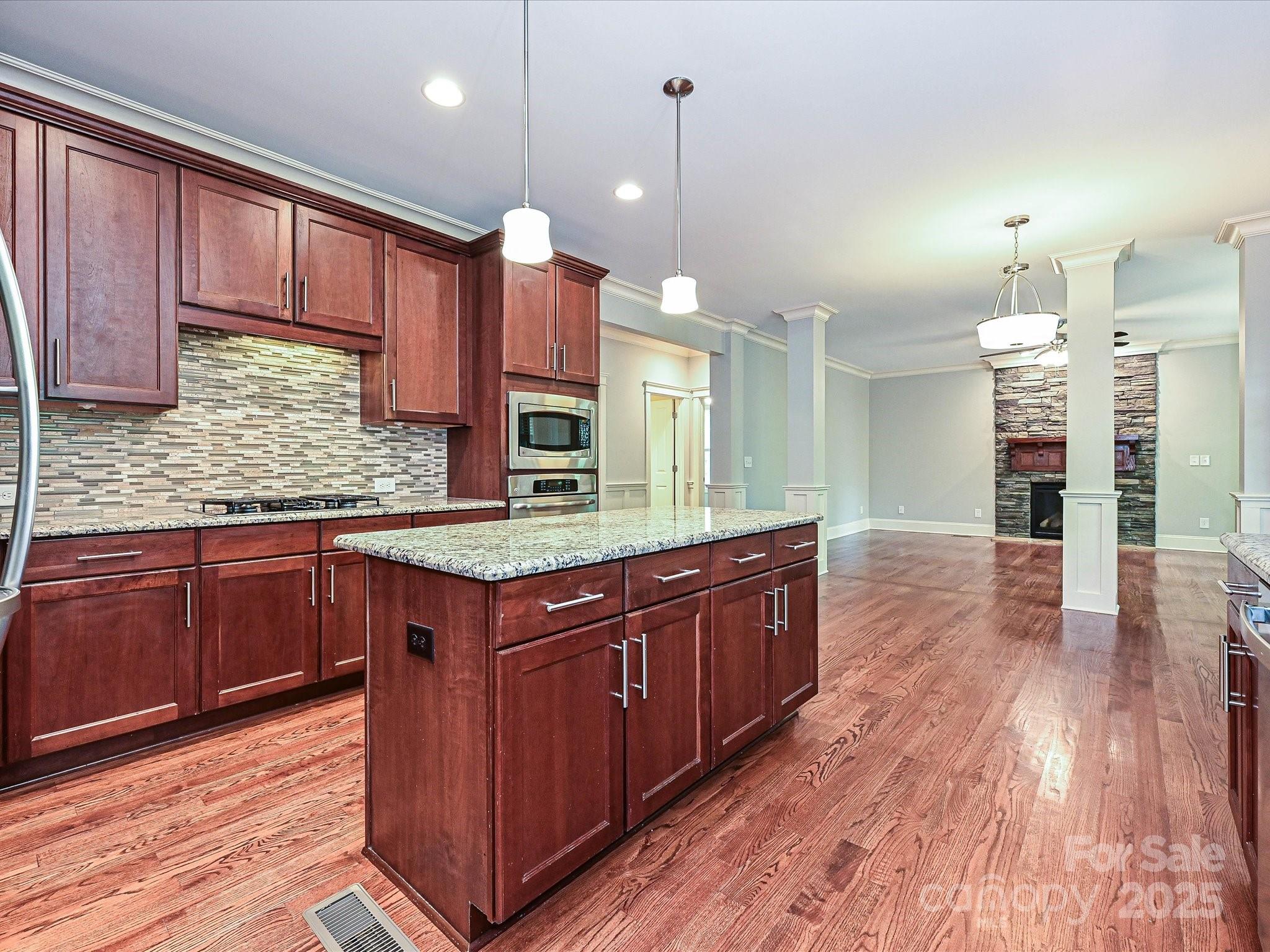 Charlotte, North Carolina, 28270, United States, 4 Bedrooms Bedrooms, ,4 BathroomsBathrooms,Residential,Active,1905086