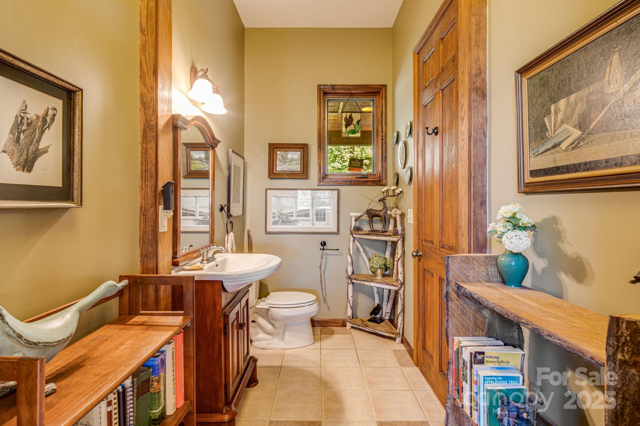 Mars Hill, North Carolina, 28754, United States, 4 Bedrooms Bedrooms, ,4 BathroomsBathrooms,Residential,Active,1960160