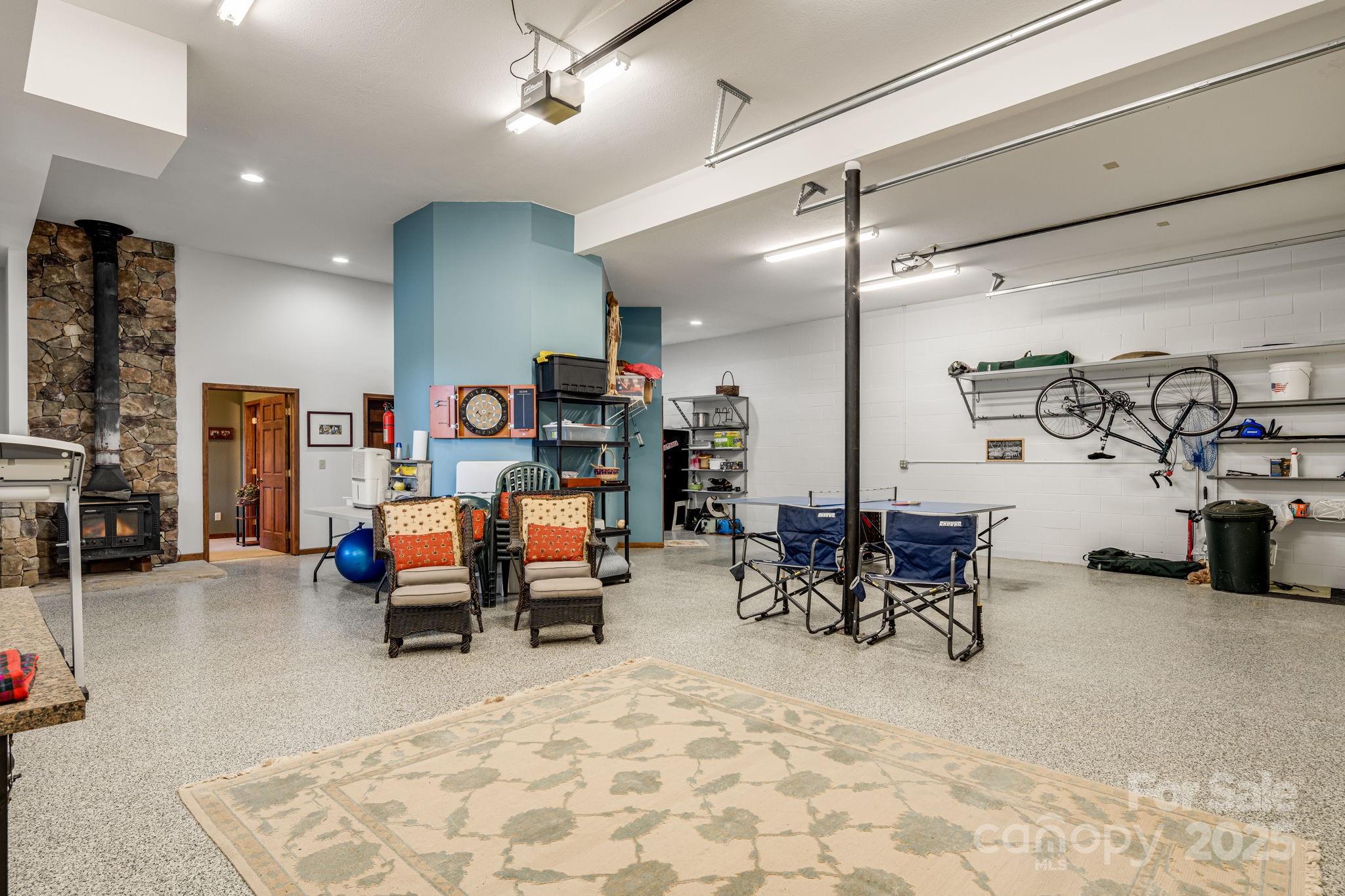 Mars Hill, North Carolina, 28754, United States, 4 Bedrooms Bedrooms, ,4 BathroomsBathrooms,Residential,Active,1960160