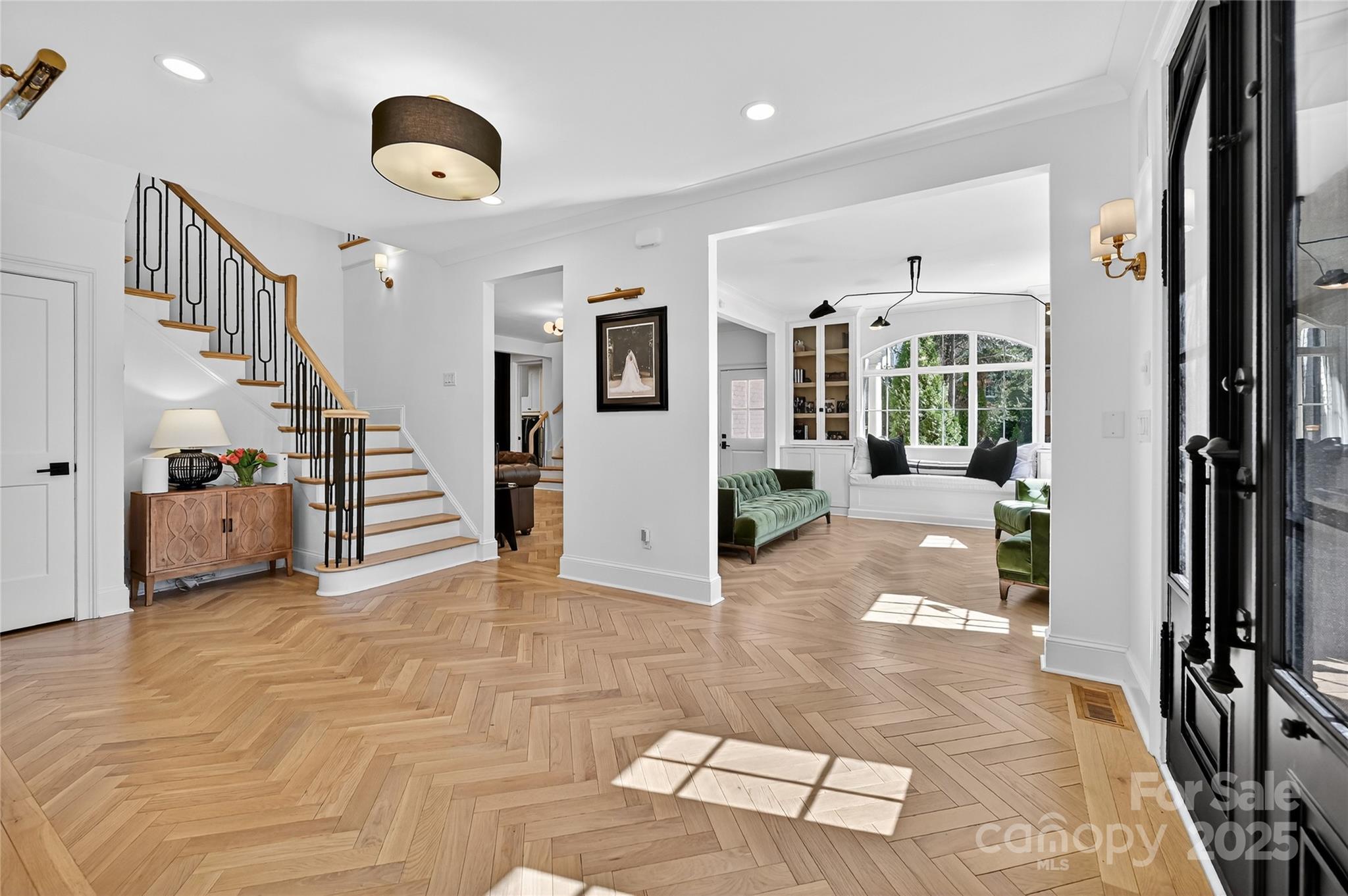 Charlotte, North Carolina, 28277, United States, 6 Bedrooms Bedrooms, ,5 BathroomsBathrooms,Residential,Active,1992626