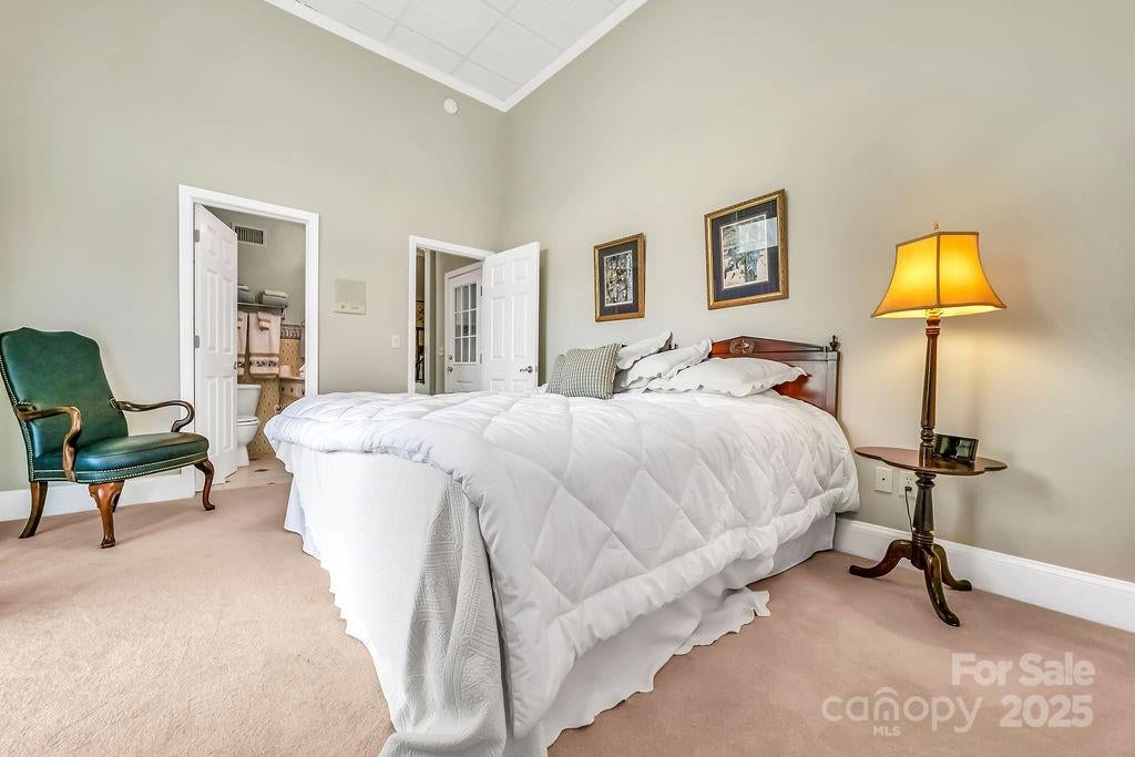 Brevard, North Carolina, 28712, United States, 4 Bedrooms Bedrooms, ,5 BathroomsBathrooms,Residential,Active,1997889