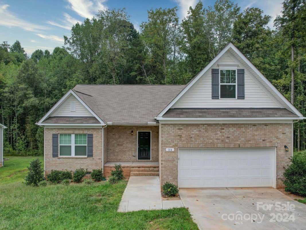 184 BOWMAN RD, STATESVILLE, NC 28625, photo 1 of 25