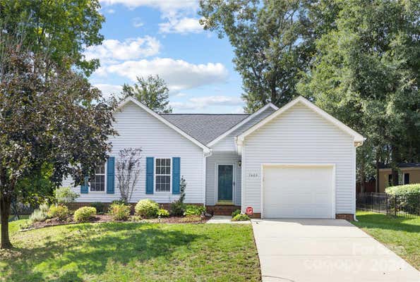 7409 CRESTSIDE LN, CHARLOTTE, NC 28227 - Image 1