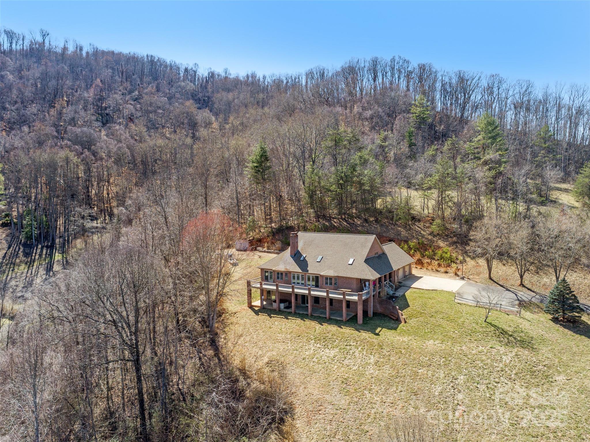 Barnardsville, North Carolina, 28709, United States, ,4 BathroomsBathrooms,Residential,Active,1770043