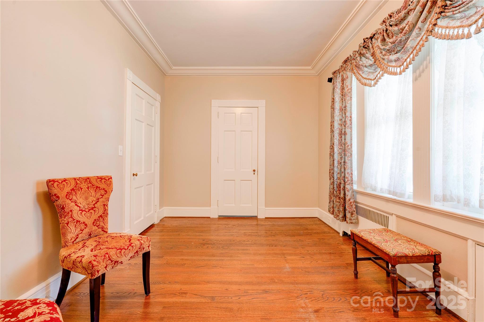 Kings Mountain, North Carolina, 28086, United States, 5 Bedrooms Bedrooms, ,6 BathroomsBathrooms,Residential,Active,1888967