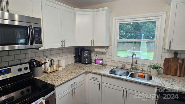 505 DURHAM RD, STANLEY, NC 28164, photo 3 of 33