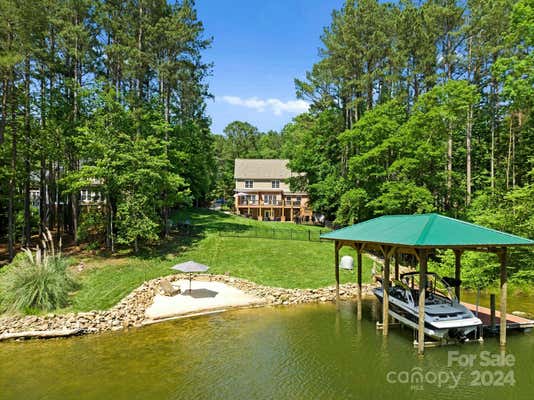 9181 FAIR OAK DR, SHERRILLS FORD, NC 28673 - Image 1