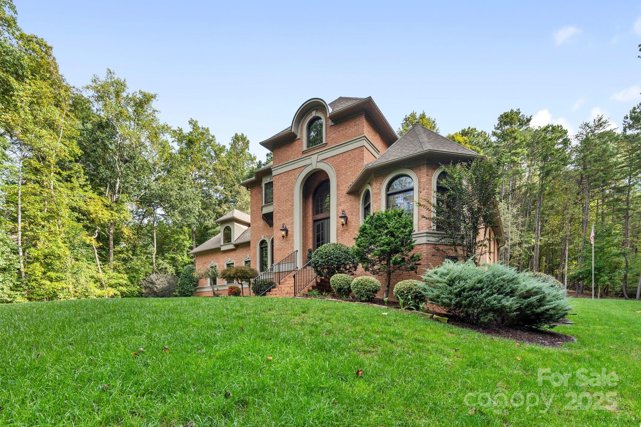 Mooresville, North Carolina, 28117, United States, 4 Bedrooms Bedrooms, ,4 BathroomsBathrooms,Residential,Active,1953647