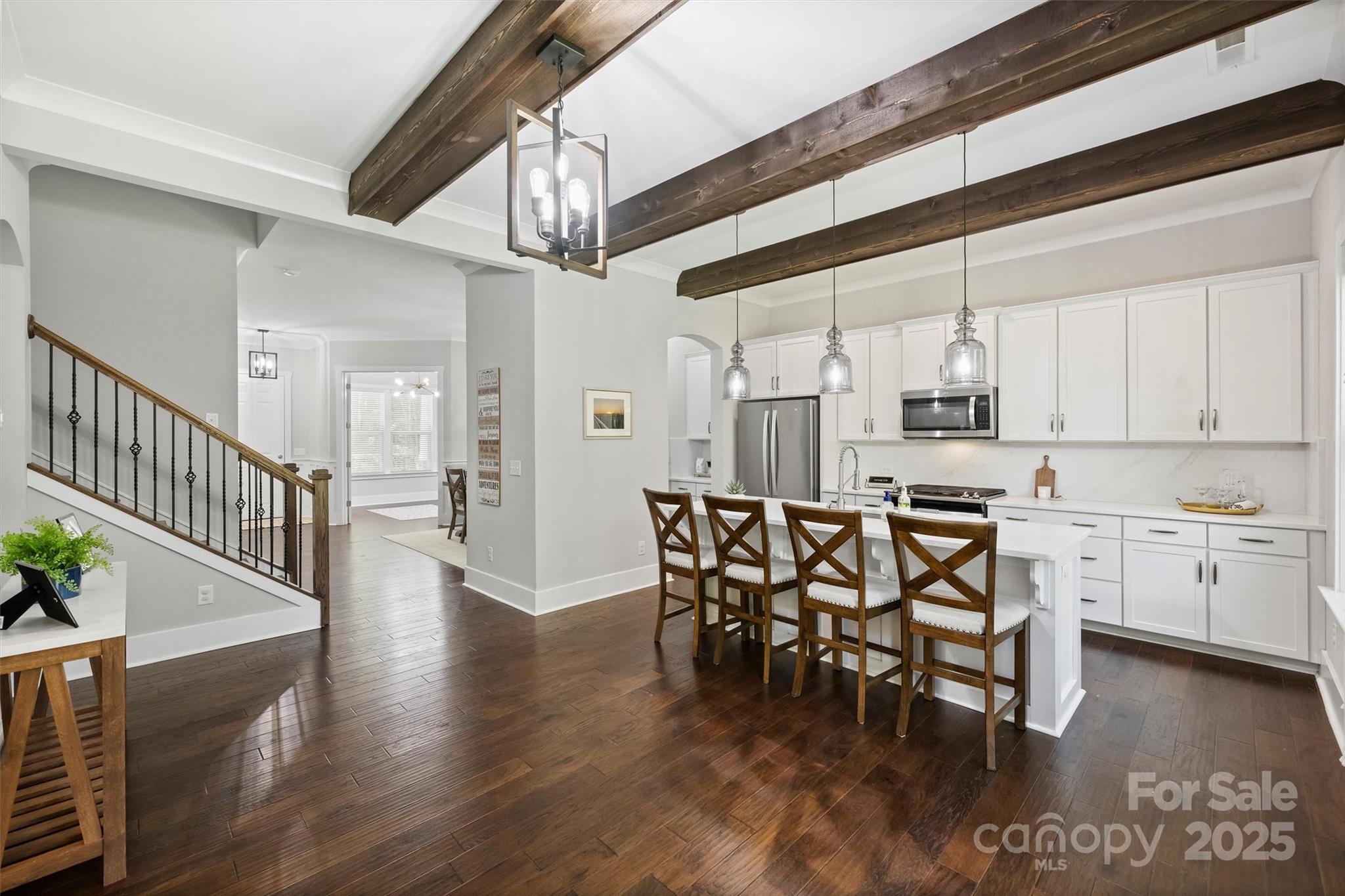 Charlotte, North Carolina, 28205, United States, 4 Bedrooms Bedrooms, ,4 BathroomsBathrooms,Residential,Active,1934773