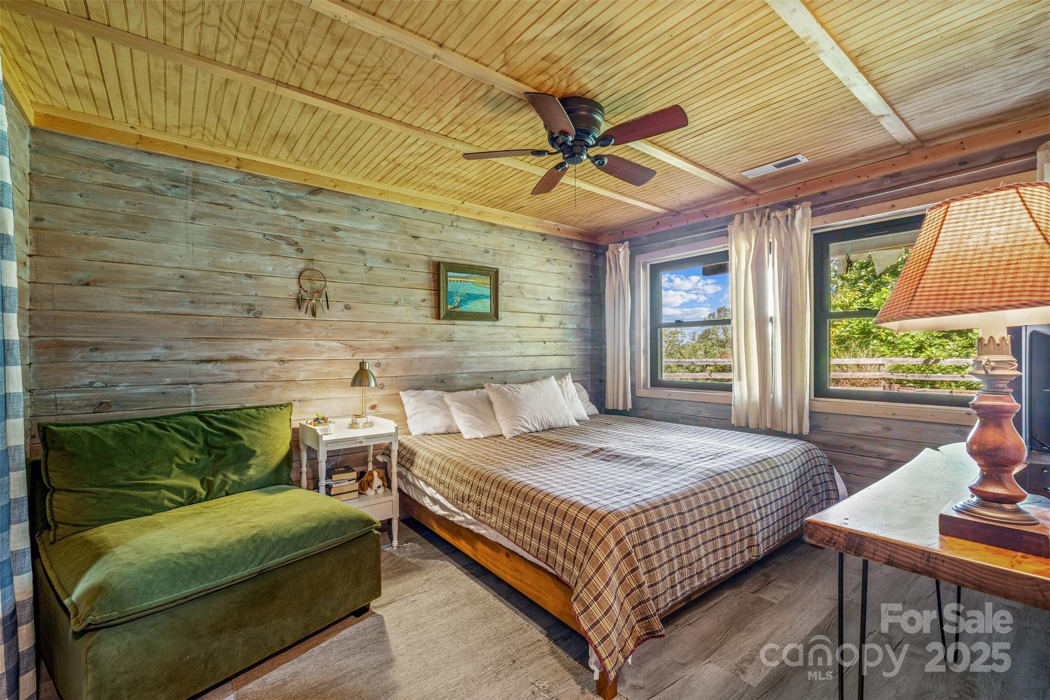 Mill Spring, North Carolina, 28756, United States, 2 Bedrooms Bedrooms, ,3 BathroomsBathrooms,Residential,Active,1945864