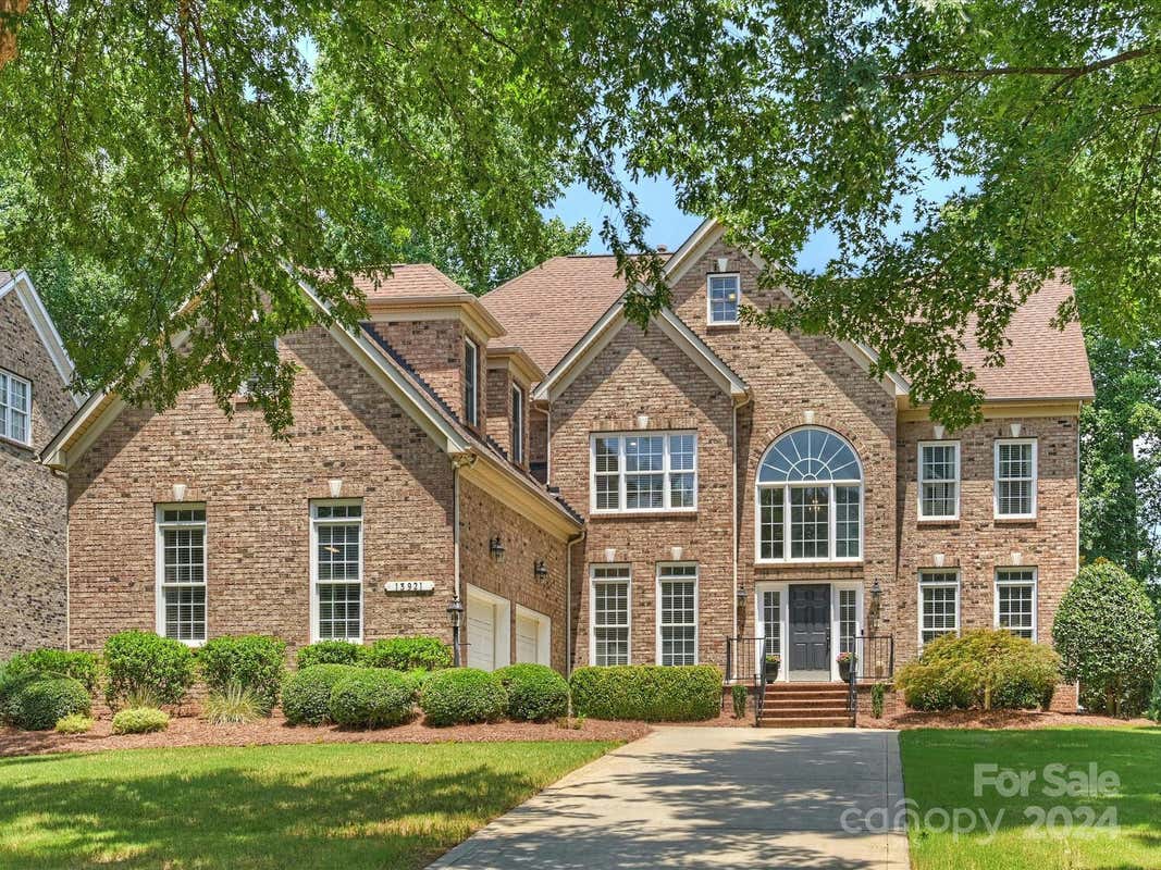 13921 SHANGHAI LINKS PL, CHARLOTTE, NC 28278, photo 1 of 40